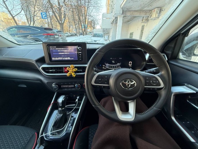 Запрет в России правого руля и гибридов: Росаккредитация объясняет причины Запрет в России правого руля и гибридов: Росаккредитация объясняет причины