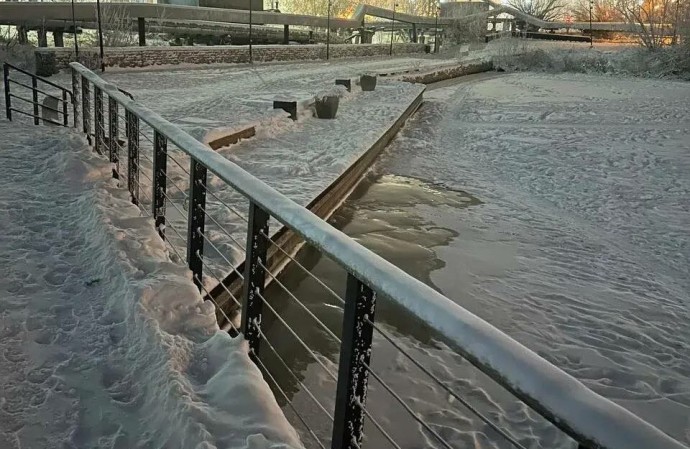 В Якутске на Талом озере выявили факт разлива сточных вод