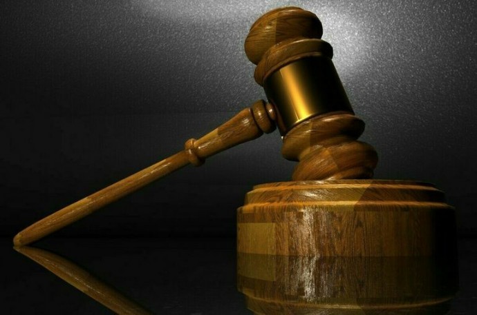 Суд в Баку арестовал всех восьмерых россиян по обвинению в наркотранзите