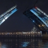 Ночная прогулка по Санкт-Петербургу сильно удивила американского блогера