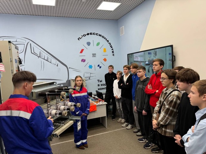 Более 30 тысяч жителей посетили день открытых дверей «Профессионалитета» в Ярославской области Более 30 тысяч жителей посетили день открытых дверей «Профессионалитета» в Ярославской области