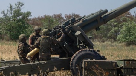 Российские военные уничтожили гаубицу ВСУ в Донбассе