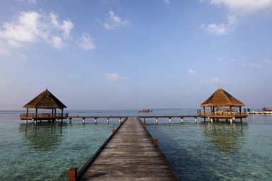 На любимом курорте богачей заработали карты «Мир»