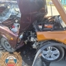 "Семёрка" врезалась в стоящую "Ауди". Травмы получили двое