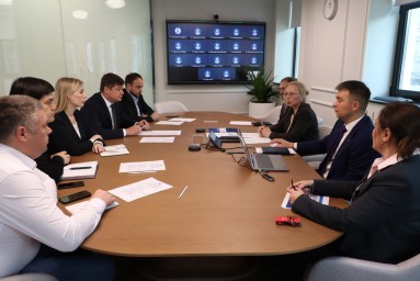 В Главгосэкспертизе прошла рабочая встреча Инжинирингового центра с Минстроем России