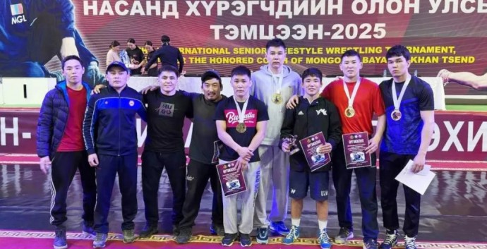 Борцы Бурятии выиграли 4 медали в Монголии