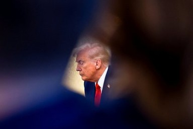 Британский профессор назвал ключевое изменение в стратегии Трампа