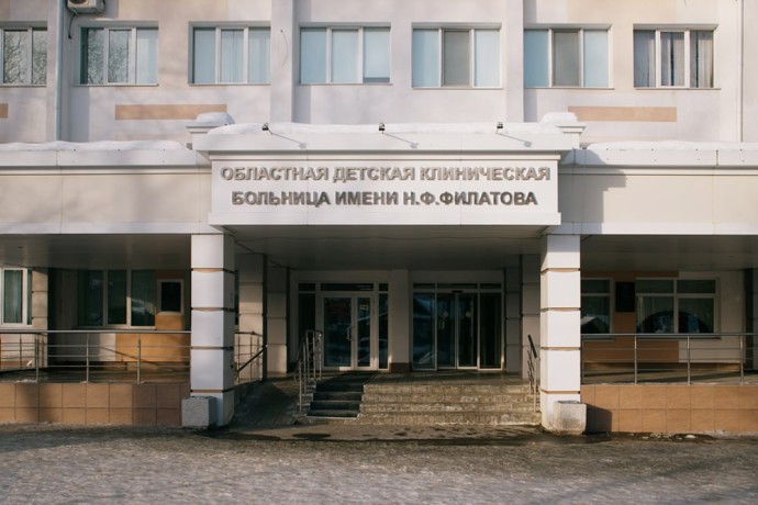 Семь молодых врачей трудоустроились в детскую больницу Пензенской области