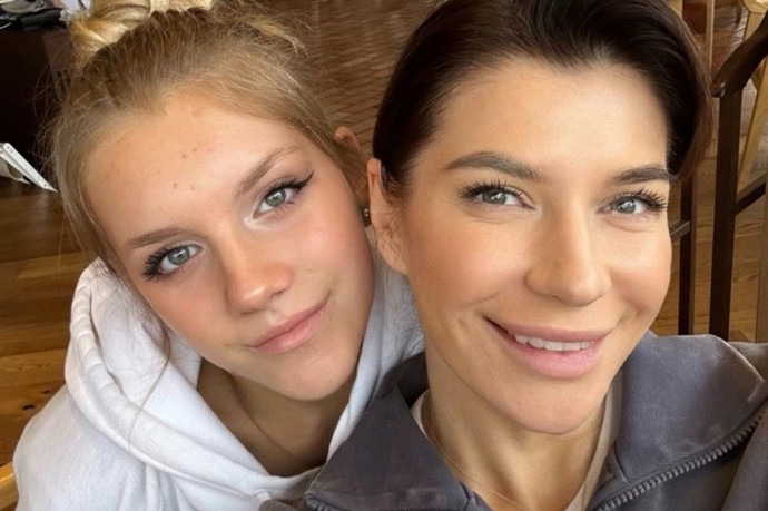 Актриса Екатерина Волкова показала подросшую дочь Актриса Екатерина Волкова показала подросшую дочь