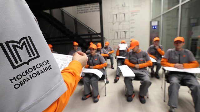 Председатель ГД: все депутаты едины во мнении, что среднее профессиональное образование должно быть в приоритете