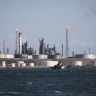 Минфин США разрешил операции с нефтью из Венесуэлы для американских юрлиц