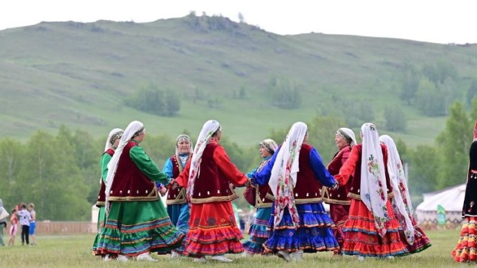 Андрей Назаров поздравил с Днем башкирского языка