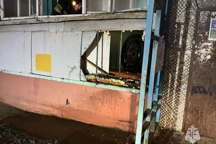 В Узловой произошел пожар на балконе