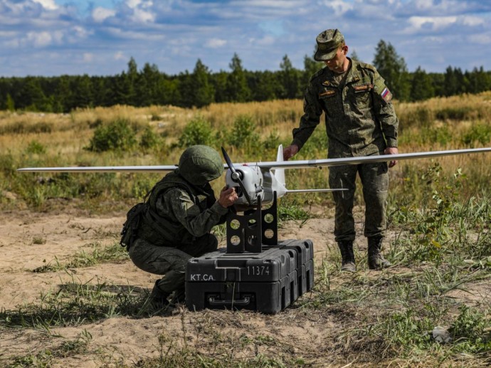 Молния с небес: российский беспилотник выжег опорный пункт ВСУ дотла