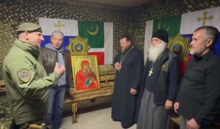 Апти Алаудинов наградил курских священнослужителей орденами "Ахмат-спецназ"