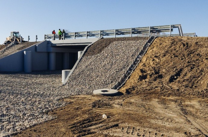 В районе Бурятии капитально ремонтируют региональную дорогу В районе Бурятии капитально ремонтируют региональную дорогу