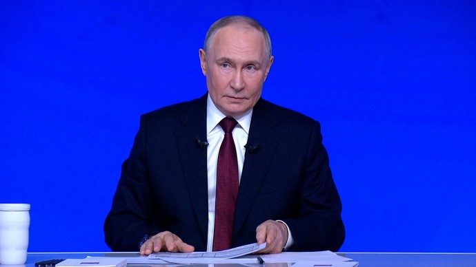 Кадровые перестановки в МИД РФ: какие четыре указа подписал Владимир Путин 20 февраля