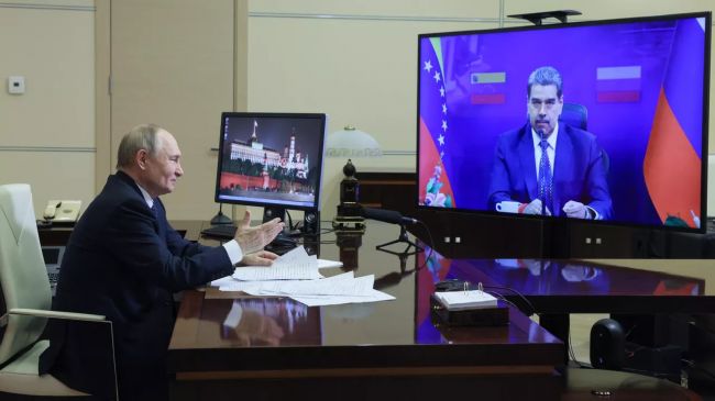 Путин поговорил по телефону с Мадуро: Есть настрой на реализацию совместных проектов Путин поговорил по телефону с Мадуро: Есть настрой на реализацию совместных проектов