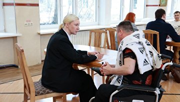 Сотрудники аппарата Москальковой посетили военнослужащих в военном госпитале Сотрудники аппарата Москальковой посетили военнослужащих в военном госпитале