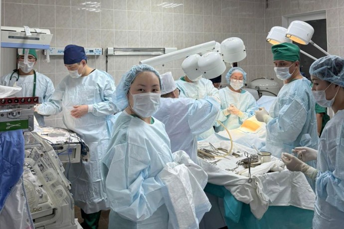 Меньше 1000 грамм: как в Якутии спасают новорожденных Меньше 1000 грамм: как в Якутии спасают новорожденных