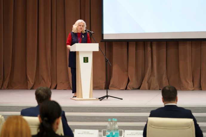 На Всероссийском совещании обсудили вопросы адаптации несовершеннолетних иностранных граждан в образовательной среде