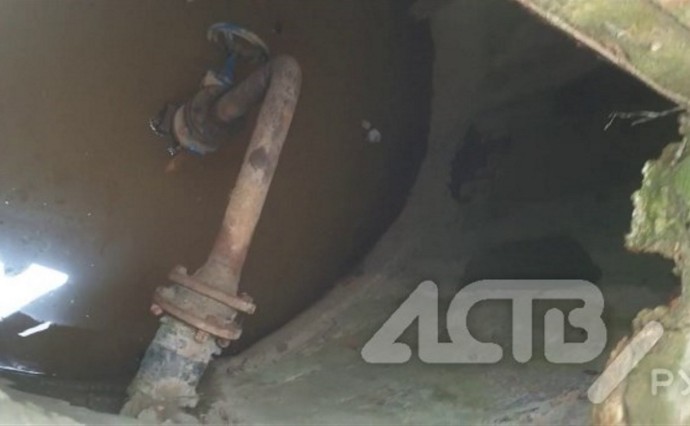 На Сахалине возбудили уголовное дело по факту падения ребенка в люк На Сахалине возбудили уголовное дело по факту падения ребенка в люк