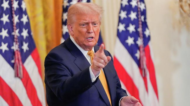 Трамп подтвердил готовность США провести ядерные испытания Трамп подтвердил готовность США провести ядерные испытания