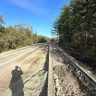 На участке автодороги Лермонтовка - Вахрушев приступили к обустройству тротуаров