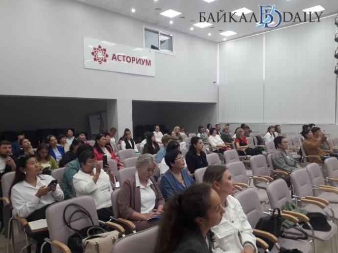 В Бурятии обсудили вопросы поддержки одарённых детей