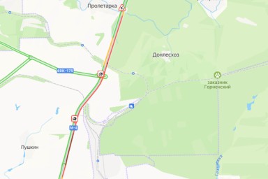Пробка более девяти километров сковала движение на М-4 под Шахтами