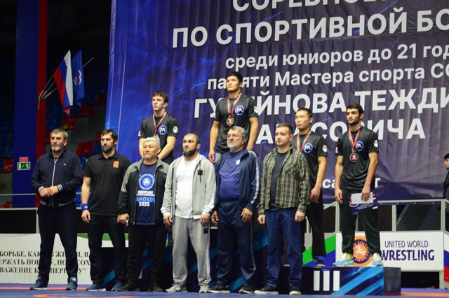 Борец из Бурятии стал призёром в Дагестане