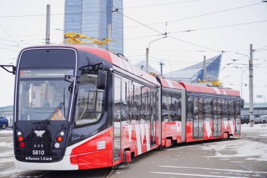 Неизвестные распылили «перцовку» в лицо водителю трамвая на севере Петербурга