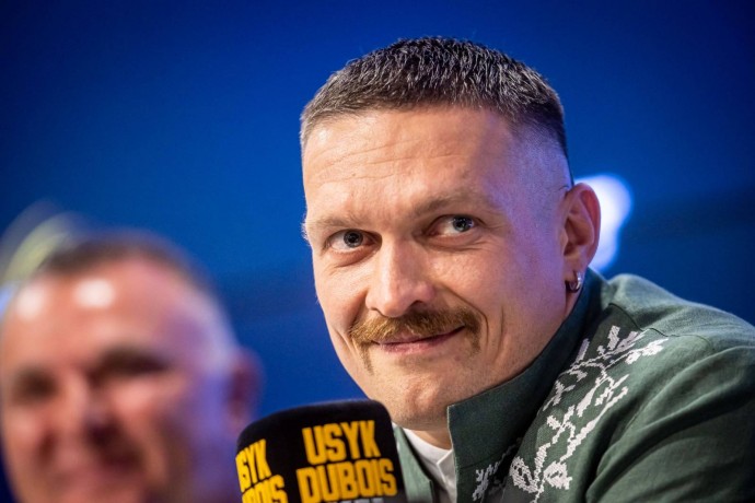 Усик попросил UFC подписать украинского бойца с рекордом 28-1