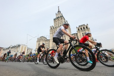 Велопрогулка в рамках Весеннего велофестиваля стартовала в столице