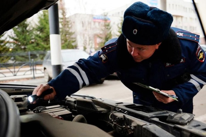 Если найдут это под капотом любого автомобиля с 8 июля – аннулируют права
