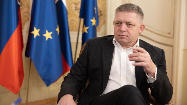 Зеленский уже управляет Евросоюзом — премьер Словакии