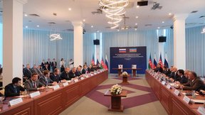 Алексей Оверчук провёл 23-е заседание Межправительственной комиссии по экономическому сотрудничеству между Российской Федерацией и Азербайджанской Республикой
