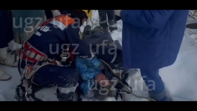 В Уфе нетрезвая женщина упала «на дно»