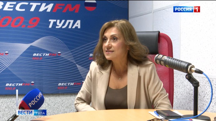 Руководитель службы радиовещания ГТРК «Тула», почётный радист Тамара Соловьёва отмечает юбилей