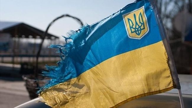 Киеву придется отказаться от части украинских территорий в обмен на мир — Кузник