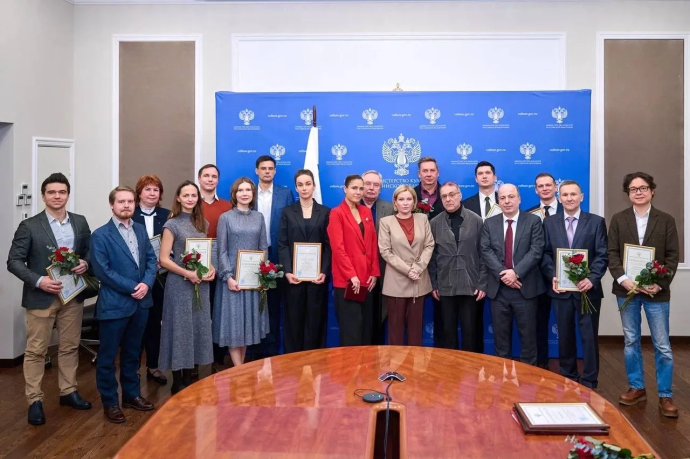 Глава Минкультуры России наградила сотрудников Российского национального оркестра Глава Минкультуры России наградила сотрудников Российского национального оркестра