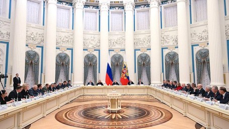 Владимир Васильев: история знает множество многонациональных семей великих людей, чьими достижениями гордится страна