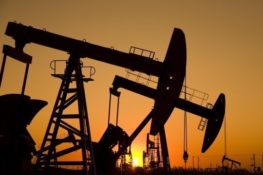 В Минфине США объявили о введении санкций против крупнейших российских нефтяных компаний В Минфине США объявили о введении санкций против крупнейших российских нефтяных компаний