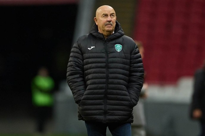 Черчесова удивил вопрос после поражения от "Спартака": "Мы же не фигурное катание" Черчесова удивил вопрос после поражения от "Спартака": "Мы же не фигурное катание"