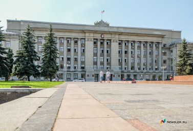 Местный рейтинг Дмитрия Курдюмова накренился вниз?