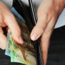 В Ульяновске мужчина перевел 164 000 рублей «продавцу» лодочного мотора