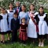 Семья из Ярославской области удостоена медали ордена «Родительская слава»
