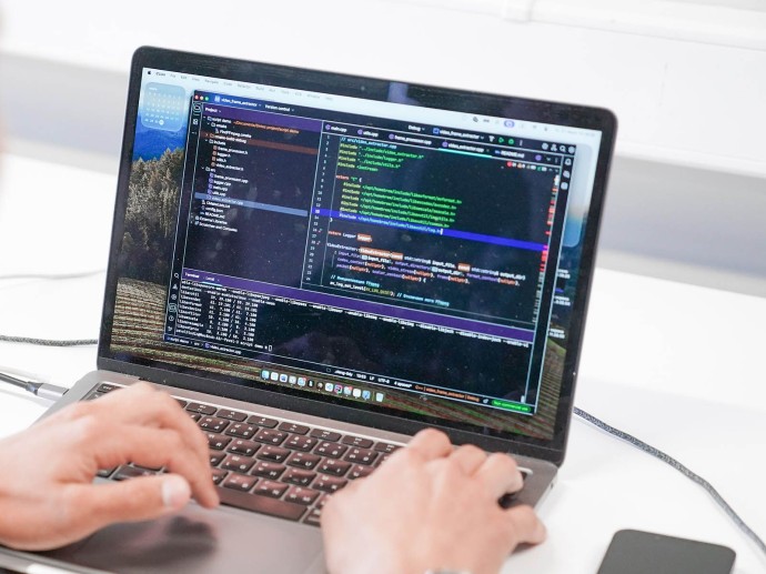 День знаний: приключения в кибершколе будущего