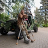 Спасший с поля боя тысячу бойцов военный медик получил эвакуационный багги от НФ