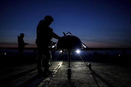 Промышленный объект загорелся в российском регионе после налета ВСУ Промышленный объект загорелся в российском регионе после налета ВСУ